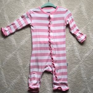 Kickee pants size 0-3 🎀pink and white stripe 🎀